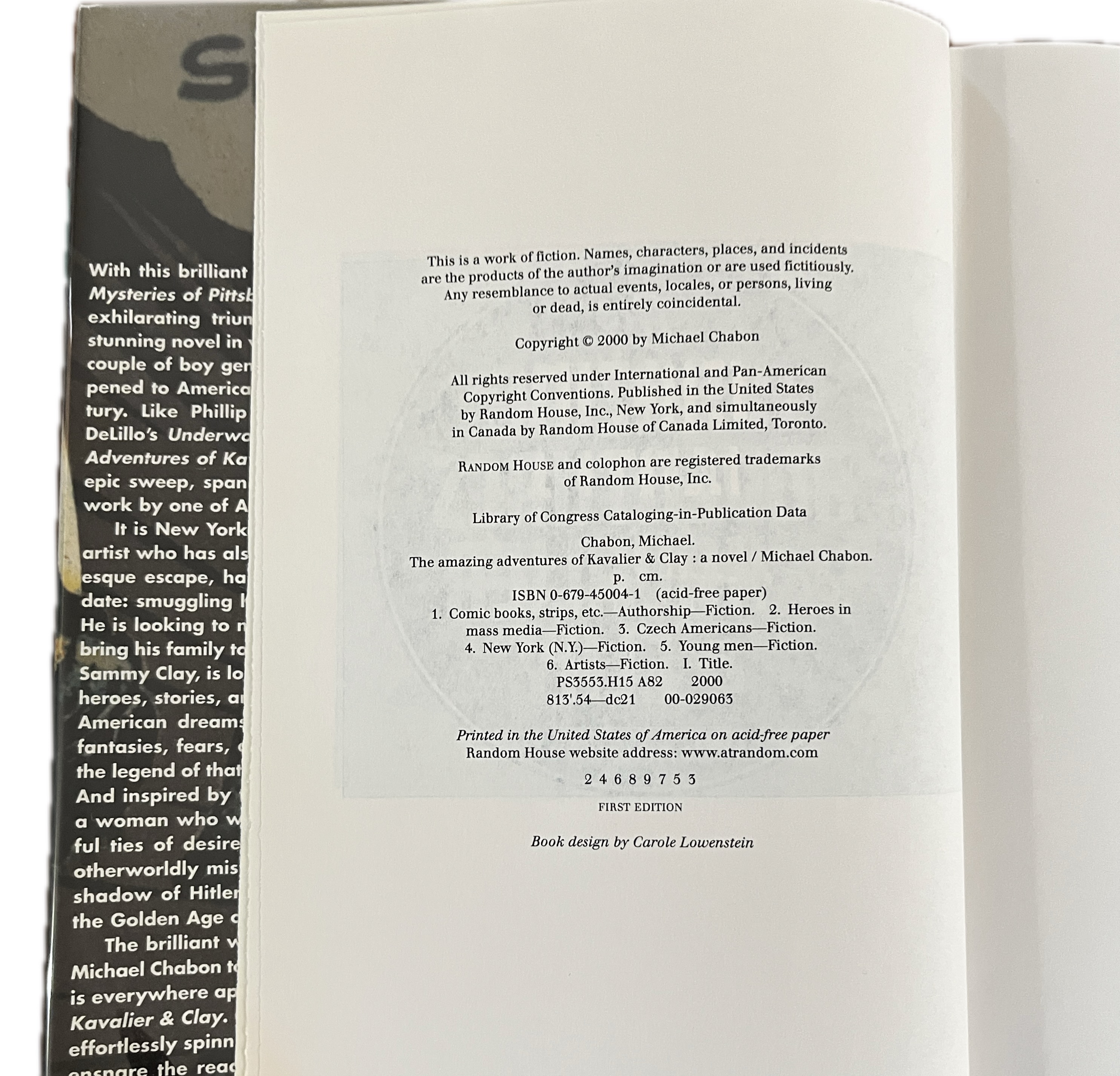 The Amazing Adventures of Kavalier & Clay: A Novel