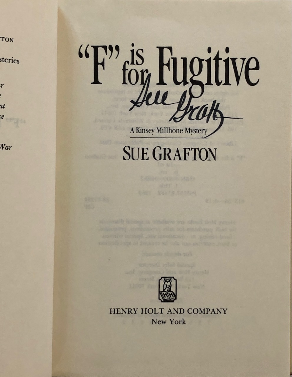 Image for "F" is for Fugitive (A Kinsey Millhone Mystery, Book 6)
